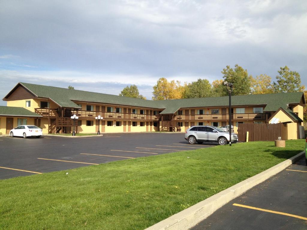 Hospitality Inn Bowmansville Exterior photo